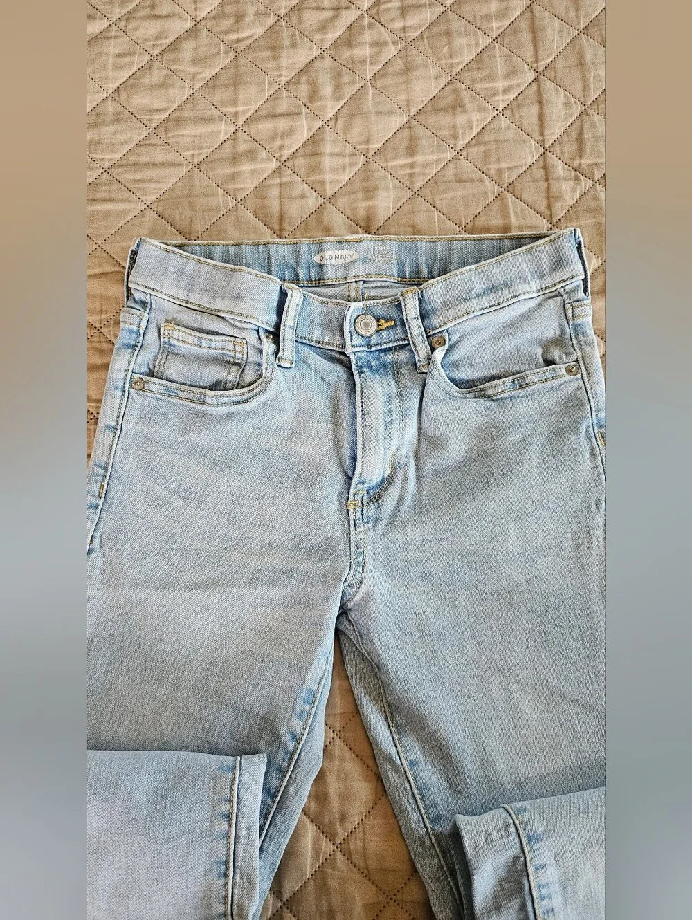 Kids size 12 old Navy karate slim light blue jeans